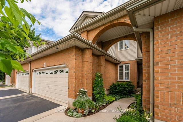 Condo Townhouse at 784 Gordon Street 16, Guelph, ON N1G 5C8