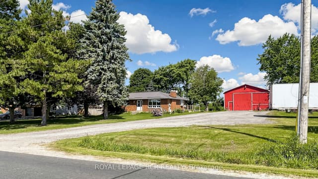 Farm at 4244 4th Line, Bradford West Gwillimbury, ON L3Z 0Y7