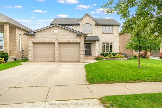 Detached at 121 Tanoak Drive, London North, ON N6G 5A1