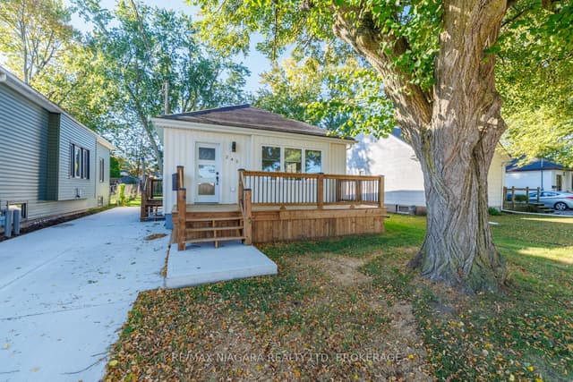 Detached at 245 Bowen Road, Fort Erie, ON L2A 2Y6