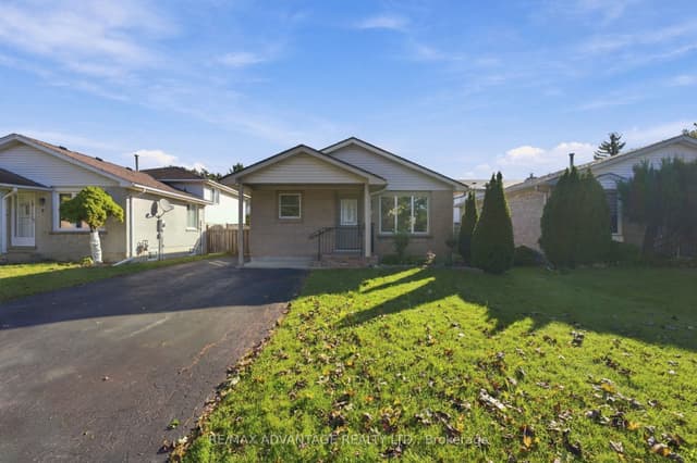 Detached at 15 Cheswick Circle, London South, ON N6E 3L8