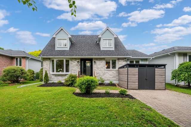 Detached at 22 Heritage Drive, Loyalist, ON K0H 1G0