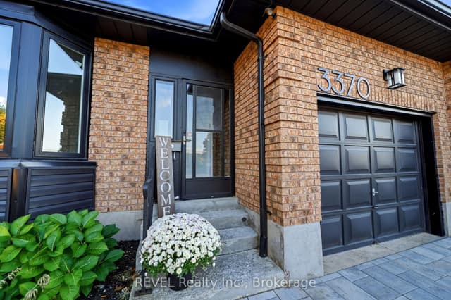 Link at 3370 Cardinal Drive, Niagara Falls, ON L2H 3A6