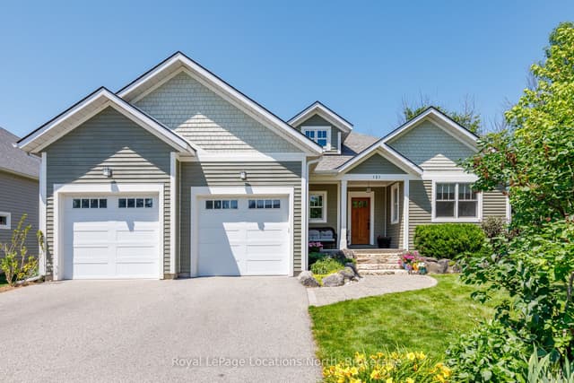 Detached at 121 Mary Street, Collingwood, ON L9Y 0G4