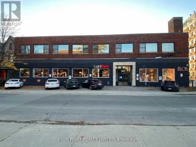 Office at 777 Richmond Street W 2023, Toronto, ON M6J 0C2, Toronto C01