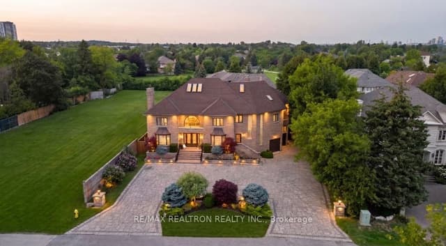 Detached at 166 Arnold Avenue, Vaughan, ON L4J 1B7
