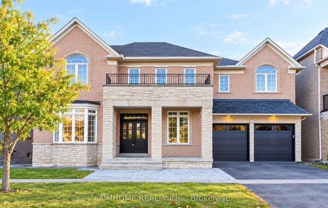 Detached at 11 Alpaca Drive, Richmond Hill, ON L4E 0E6