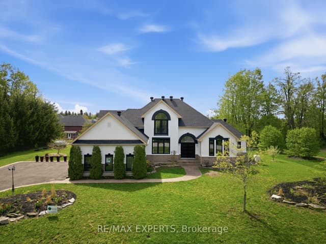 Detached at 11 Basswood Circle, Oro-Medonte, ON L0L 2L0