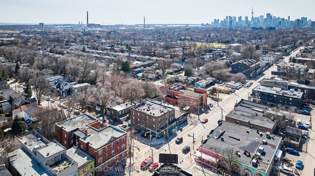 Investment at 1395 Gerrard Street E, Toronto, ON M4L 1Z3, Toronto E01