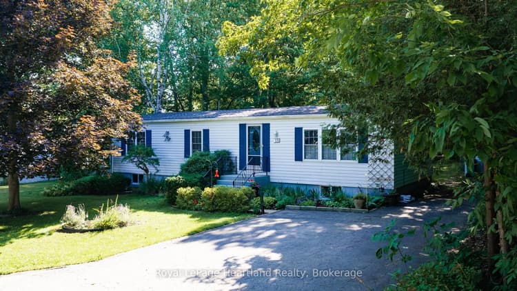 16 Huron Lane