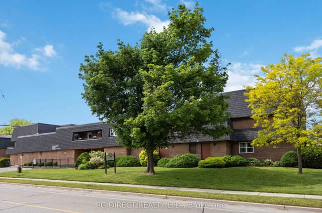 Condo Apartment at 580 Mary Street E 214, Whitby, ON L1N 2R3