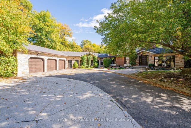 Detached at 1215 Martins Boulevard, Brampton, ON L6V 0A1