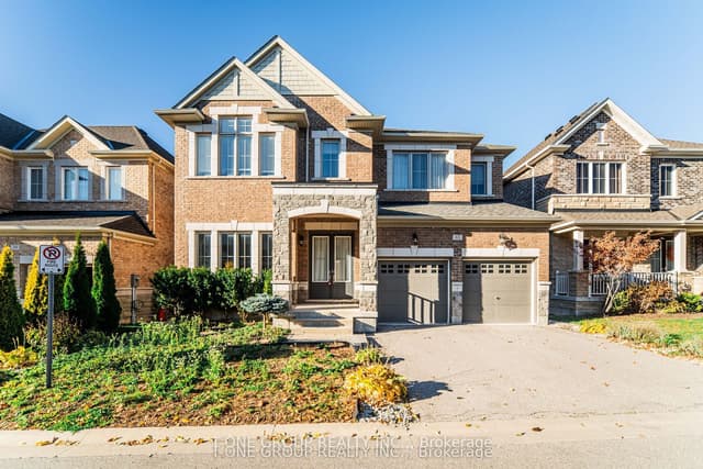 Detached at 63 Ken Sinclair Crescent, Aurora, ON L4G 3J1