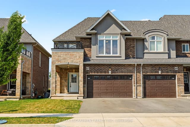 Att/Row/Townhouse at 67 PINOT Crescent, Hamilton, ON L8E 0J9