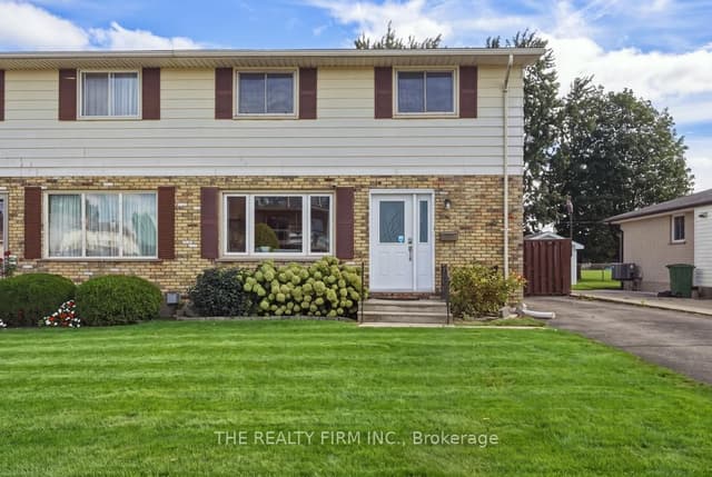 Semi-Detached at 199 Highview Drive, St. Thomas, ON N5R 5H6