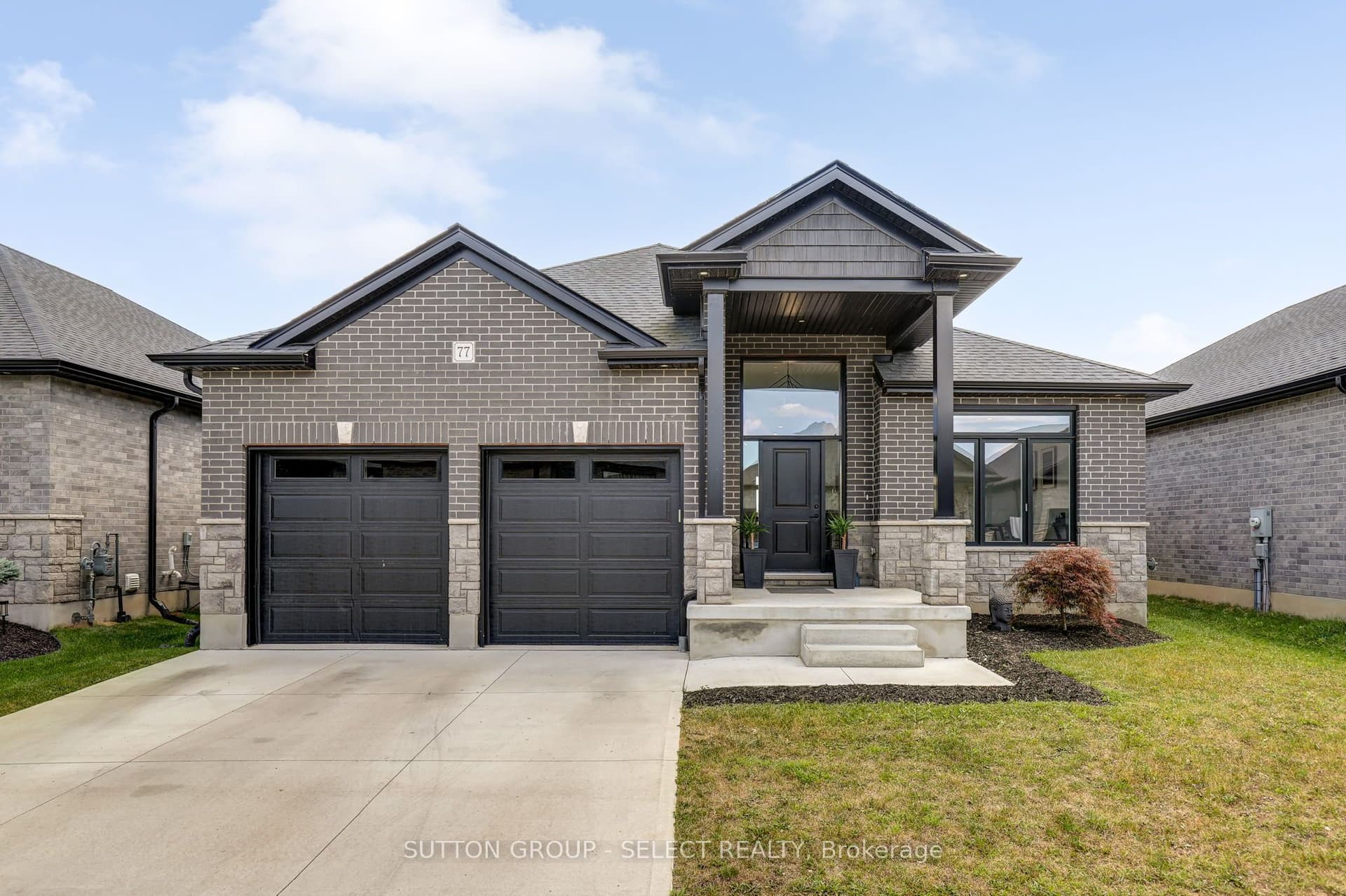 Suite 77, Unit 77 · 383 Daventry Way