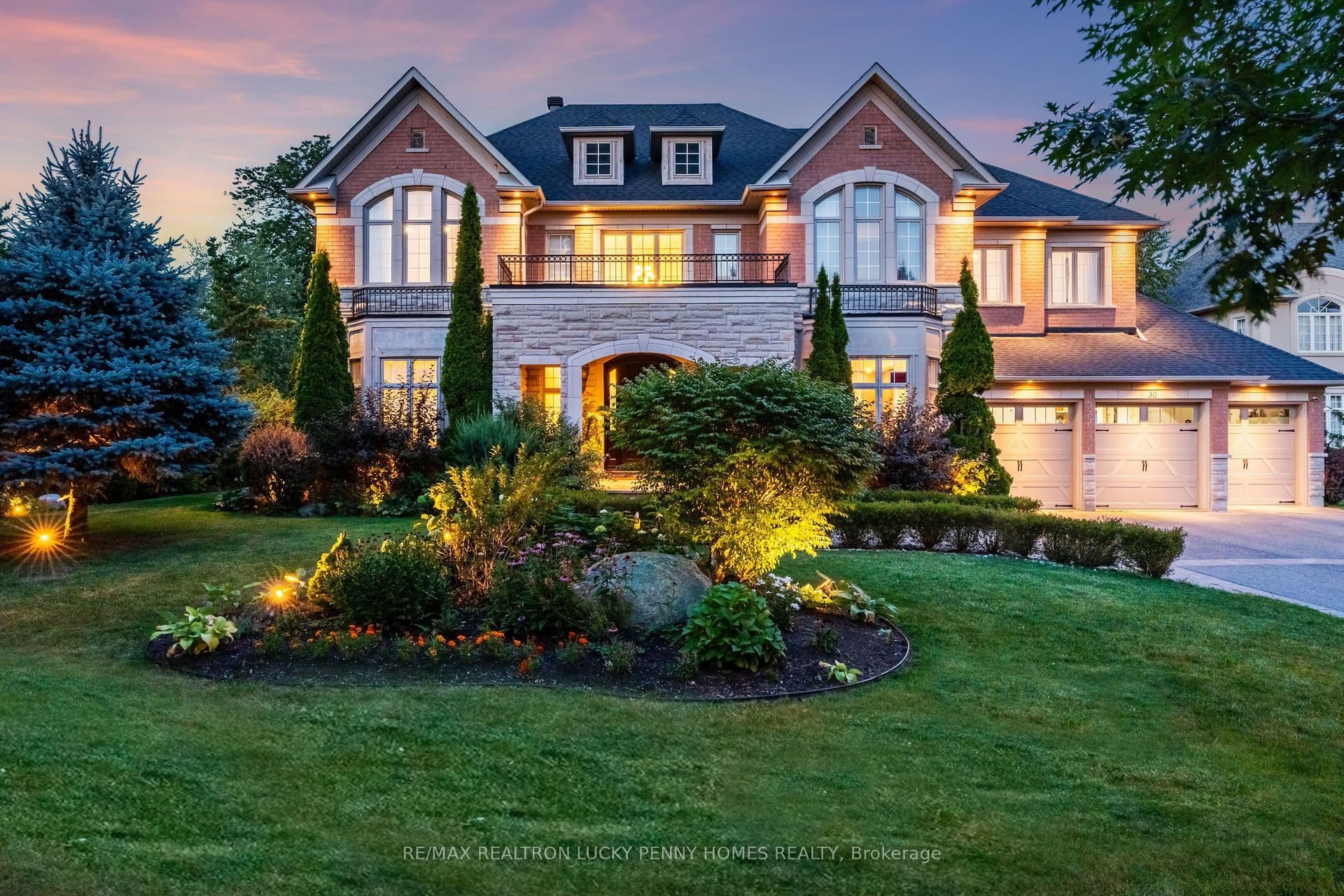 30 Bernadotte Dr