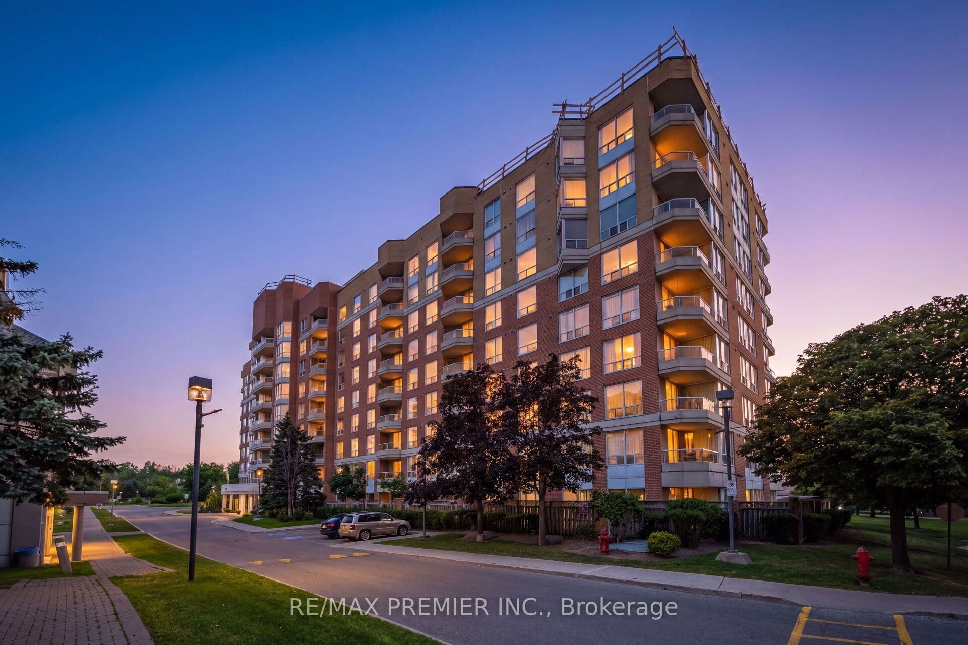 Suite 314 · Floor 3, Unit 314 · 480 Mclevin Ave