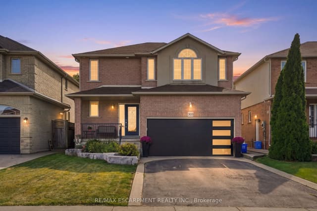 Detached at 303 Webster Road, Hamilton, ON L8G 5H3