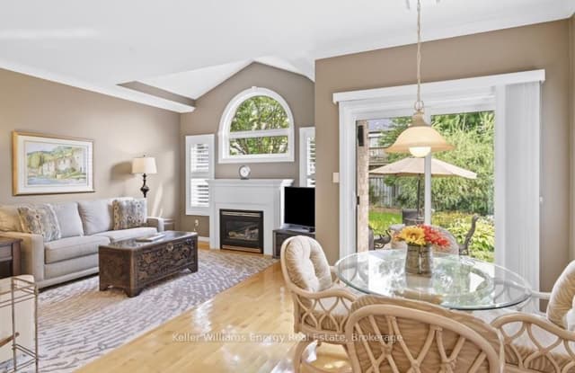 Detached at 1515 Greenvalley Trail, Oshawa, ON L1K 2N5