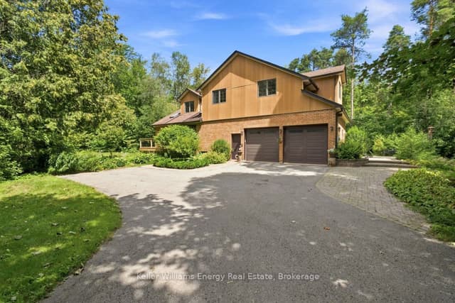Detached at 21 Stone Sound, Scugog, ON L9L 1P5
