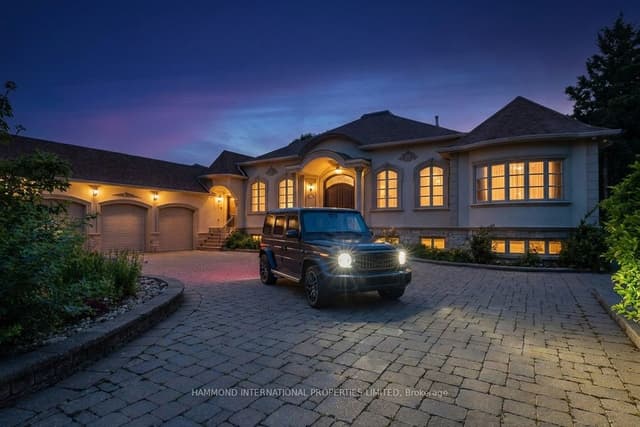 Detached at 12 Denham Drive, Richmond Hill, ON L4C 6J1