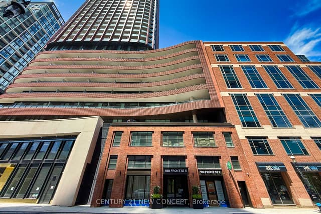 Condo Apartment at 180 Front Street E 3810, Toronto, ON M5A 0A9, Toronto C08