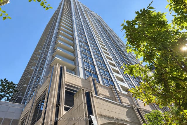 Condo Apartment at 761 Bay Street 403, Toronto, ON M5G 2R2, Toronto C01