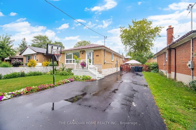 Detached at 802 Brimorton Drive, Toronto, ON M1G 2S9, Toronto E09