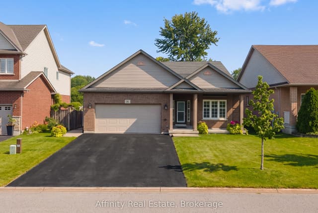 Detached at 26 Welstead Drive, St. Catharines, ON L2S 4B4