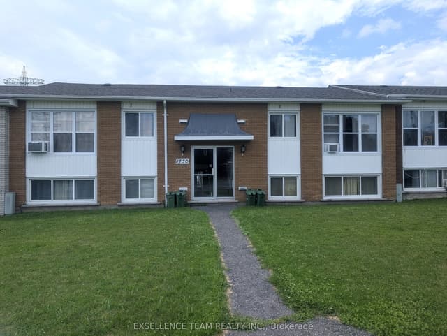 Fourplex at 1450 St Michel Avenue, Cornwall, ON K6H 3M8