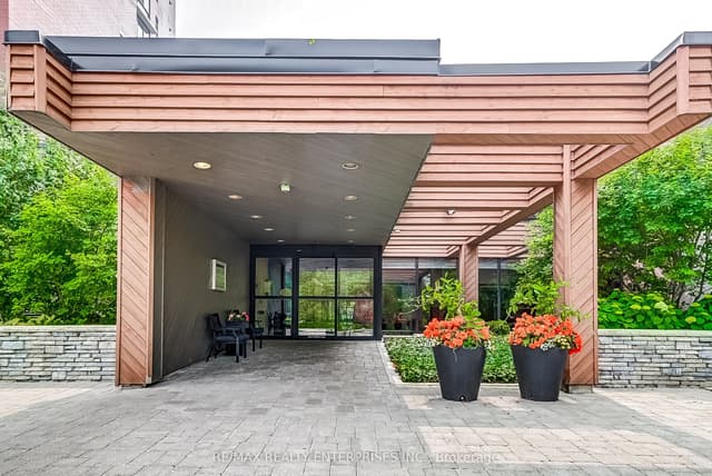 Condo Apartment at 1400 Dixie Road 1708, Mississauga, ON L5E 3E1