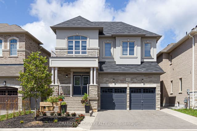 Detached at 327 Humphrey Street, Hamilton, ON L8B 1X5