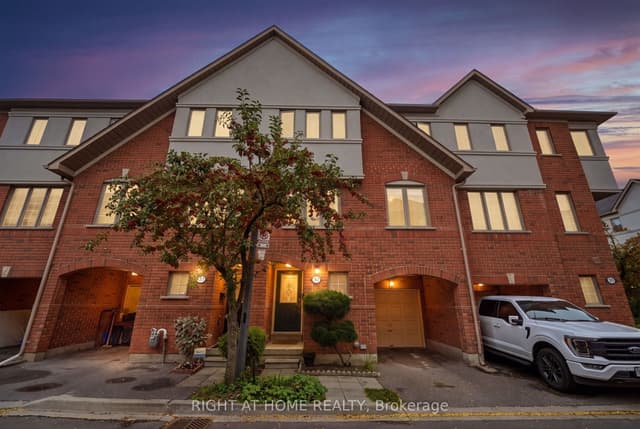 Condo Townhouse at 23 WEST DEANE PARK Drive 2, Toronto, ON M9B 2R5, Toronto W08