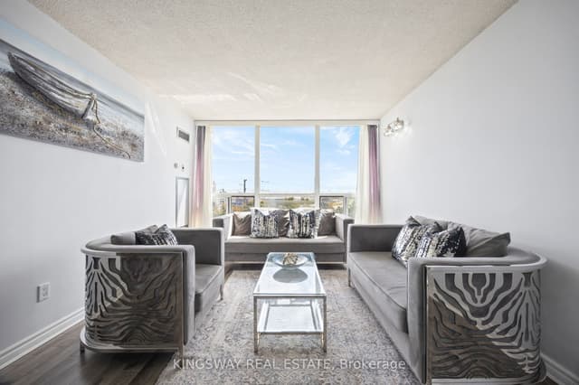 Condo Apartment at 12 Laurelcrest Street 507, Brampton, ON L6S 5Y4
