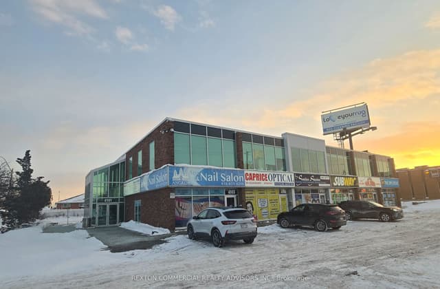 Office at 4101 Steeles Avenue W 200, Toronto, ON M3N 1V7, Toronto W05