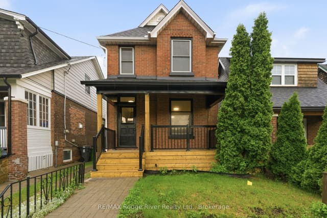 Detached at 7 Heyworth Crescent, Toronto, ON M4E 1T6, Toronto E02