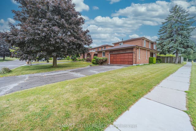 Detached at 217 Waverly Street N, Oshawa, ON L1J 7C7