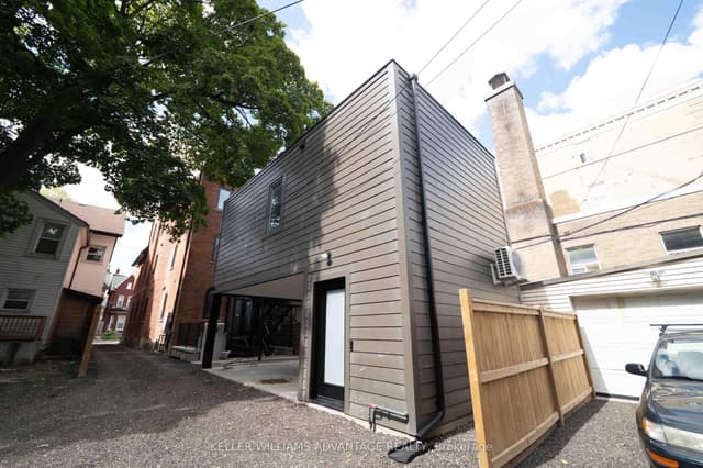Semi-Detached at 23 Ross Street Garden Suite(Laneway Apt), Toronto, ON M5T 1Z8, Toronto C01