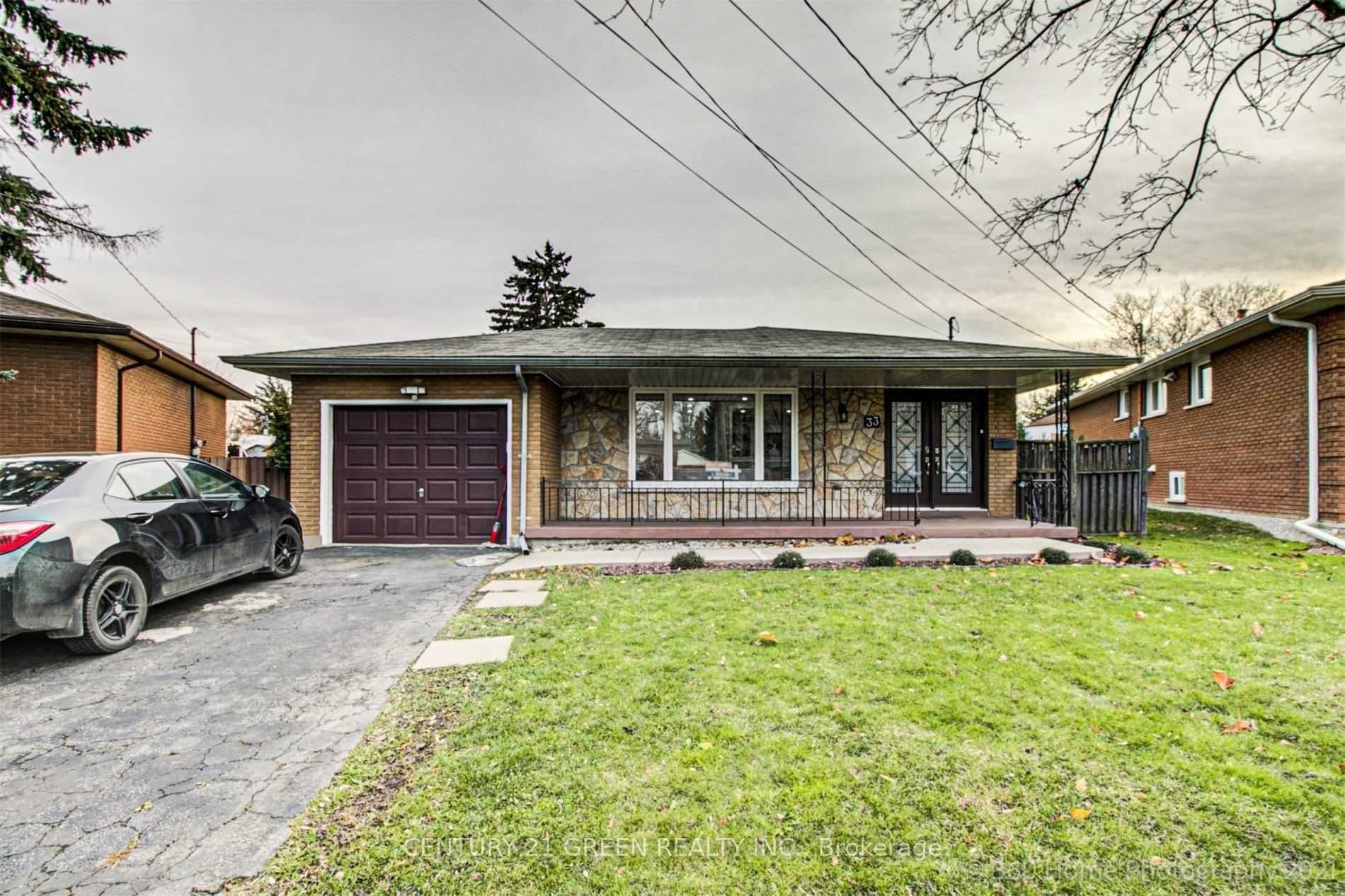 Unit MAIN · 33 Garvey Cres