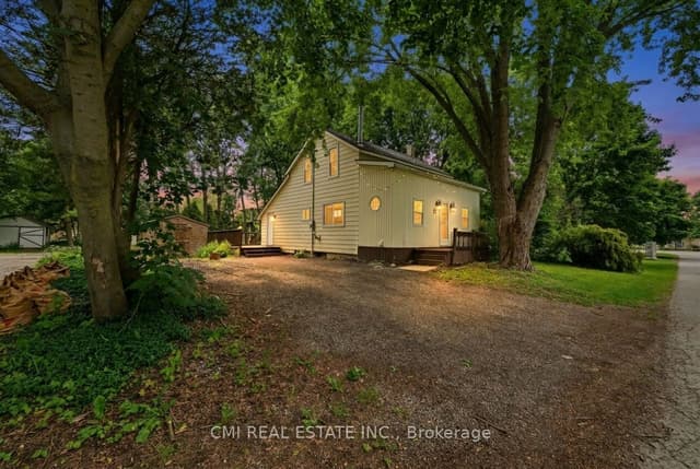 Detached at 12 Argyle Street, Kincardine, ON N0G 2T0