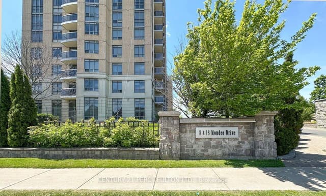 Condo Apartment at 18 Mondeo Drive 1328, Toronto, ON M1P 5C8, Toronto E04