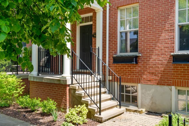 Att/Row/Townhouse at 96 Garrison Village Drive, Niagara-on-the-Lake, ON L0S 1J0