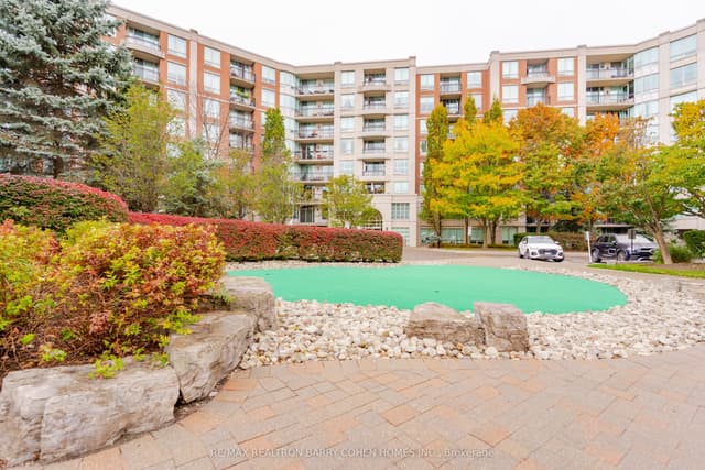 Condo Apartment at 28 William Carson Crescent 815, Toronto, ON M2P 2H1, Toronto C12