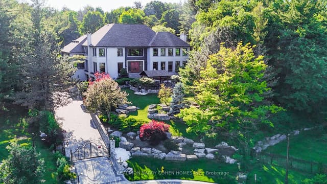 Detached at 30 Marcus Court, Vaughan, ON L6A 1G2