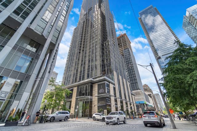 Condo Apartment at 11 Yorkville Avenue 2113, Toronto, ON M4W 0B7, Toronto C02