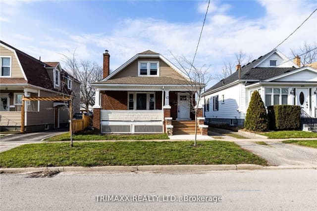 Duplex at 43 DACOTAH Street, St. Catharines, ON L2R 1Z6