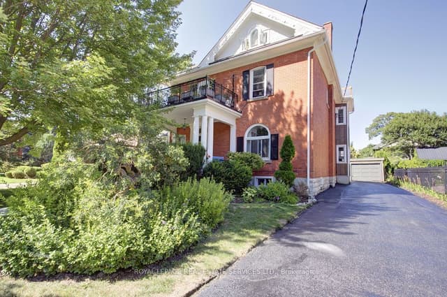 Multiplex at 120 Hibernia Street, Stratford, ON N5A 5V4