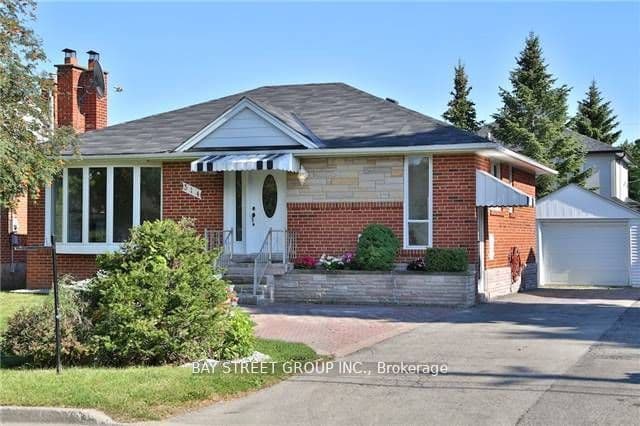 Detached at 314 Palmer Avenue BSMT, Richmond Hill, ON L4C 1P3