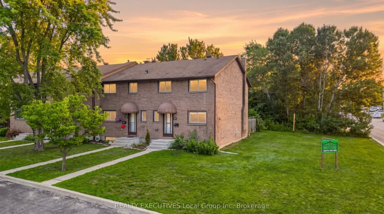 398 Wickstead Avenue